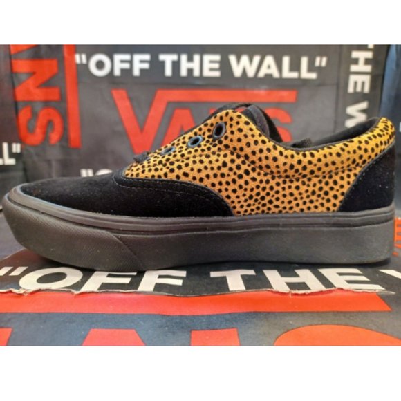 Vans Comfycush Era Tiny Cheetah Black Suede Men's 5.5/Women's 7 VN0A3WM9VWS - Picture 10 of 11